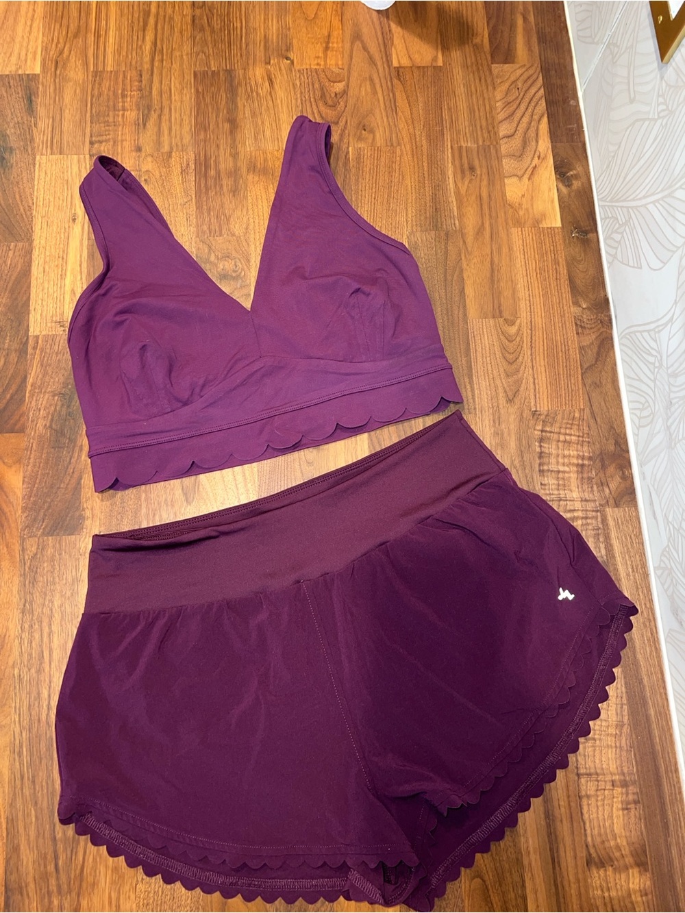 JoyLab Plum Scallop-Trim XL Bralette & M Shorts Set